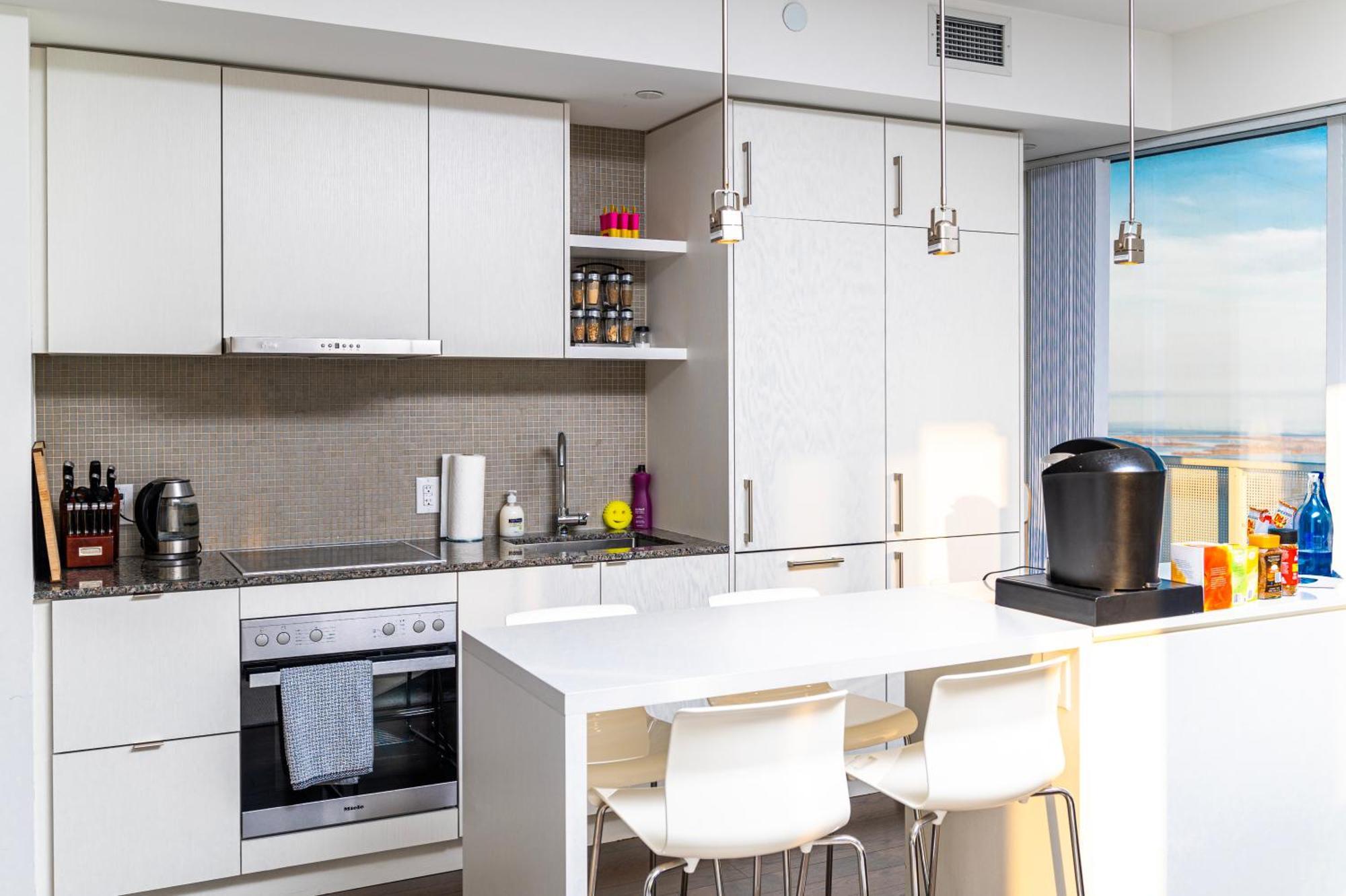 Presidential Suite Heart Of Downtown With Stunning View Toronto Eksteriør billede